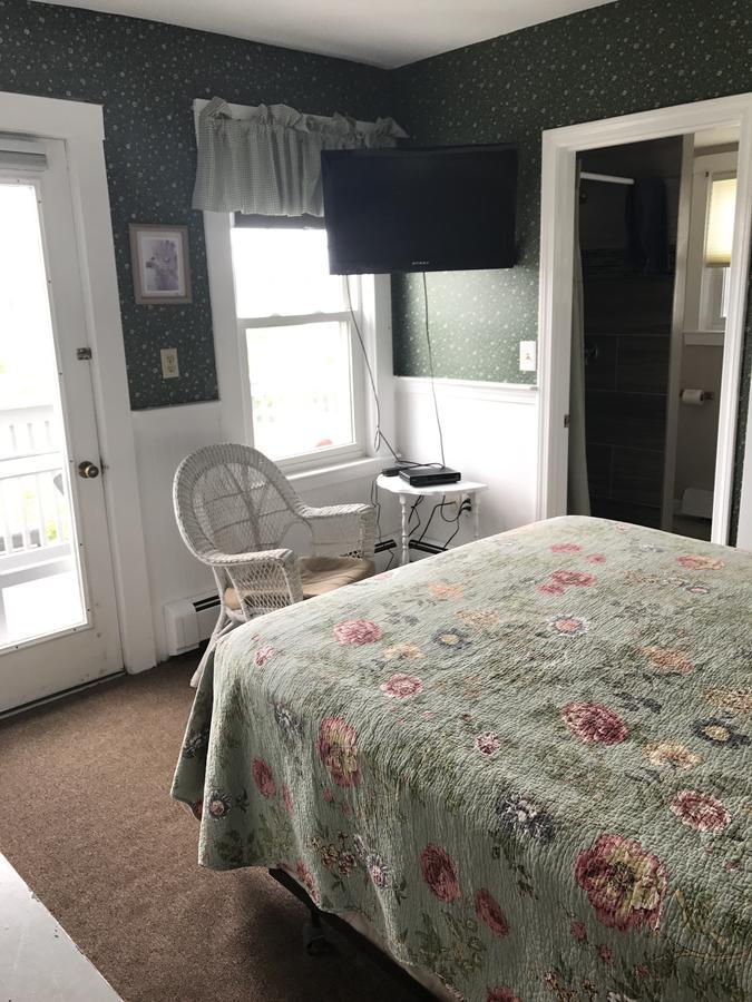 Beach House Inn West Dennis Экстерьер фото